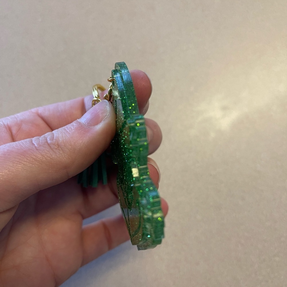 🎉🎉HP🎉🎉 Handmade Christmas Keychain- The Grinch - Picture 3 of 6